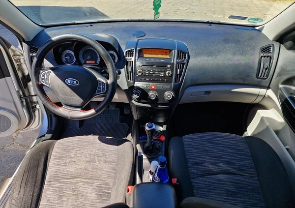 Kia Ceed cena 18900 przebieg: 239584, rok produkcji 2008 z Augustów małe 56